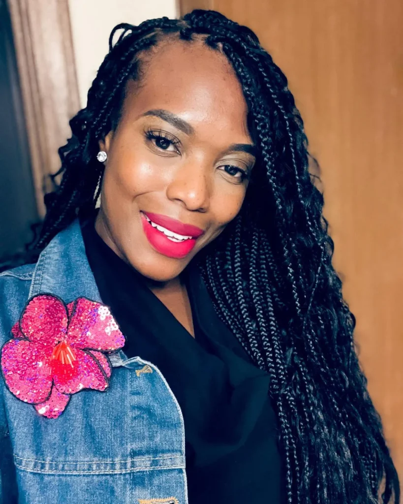 Client with black boho braids and loose curls — Boho Braids